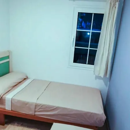 Bord De Mer&piscine à Son Bou - / 4 Pers Appartement *