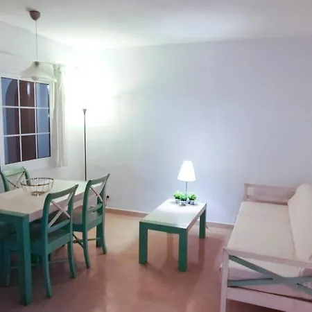 Apartment Bord De & Piscine A Son Bou - / 4 Pers *