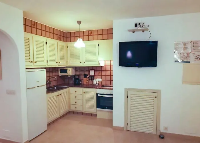 Apartment Bord De & Piscine A Son Bou - / 4 Pers